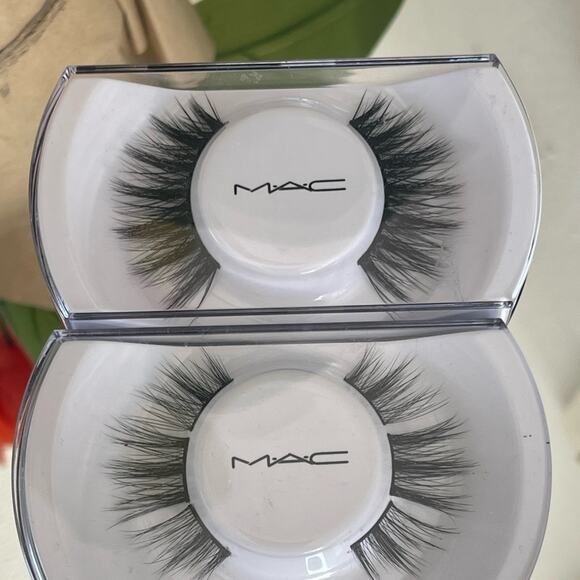 4 MAC Cosmetics Fake Flase Eyelahes Dramatic Drag Queen Full Glam eyes lashes - Picture 3 of 4